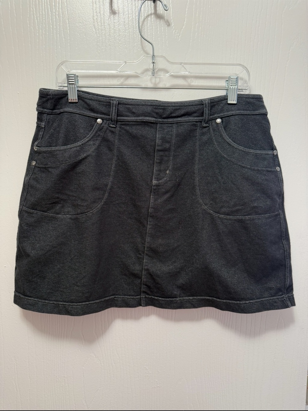 Athleta Bettona Classic Skort Black Faux Denim Knit Athletic Skirt Size Large